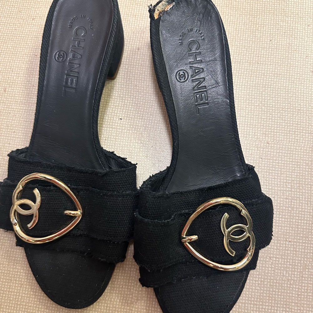 Authentic Chanel open toe rare heart shoes